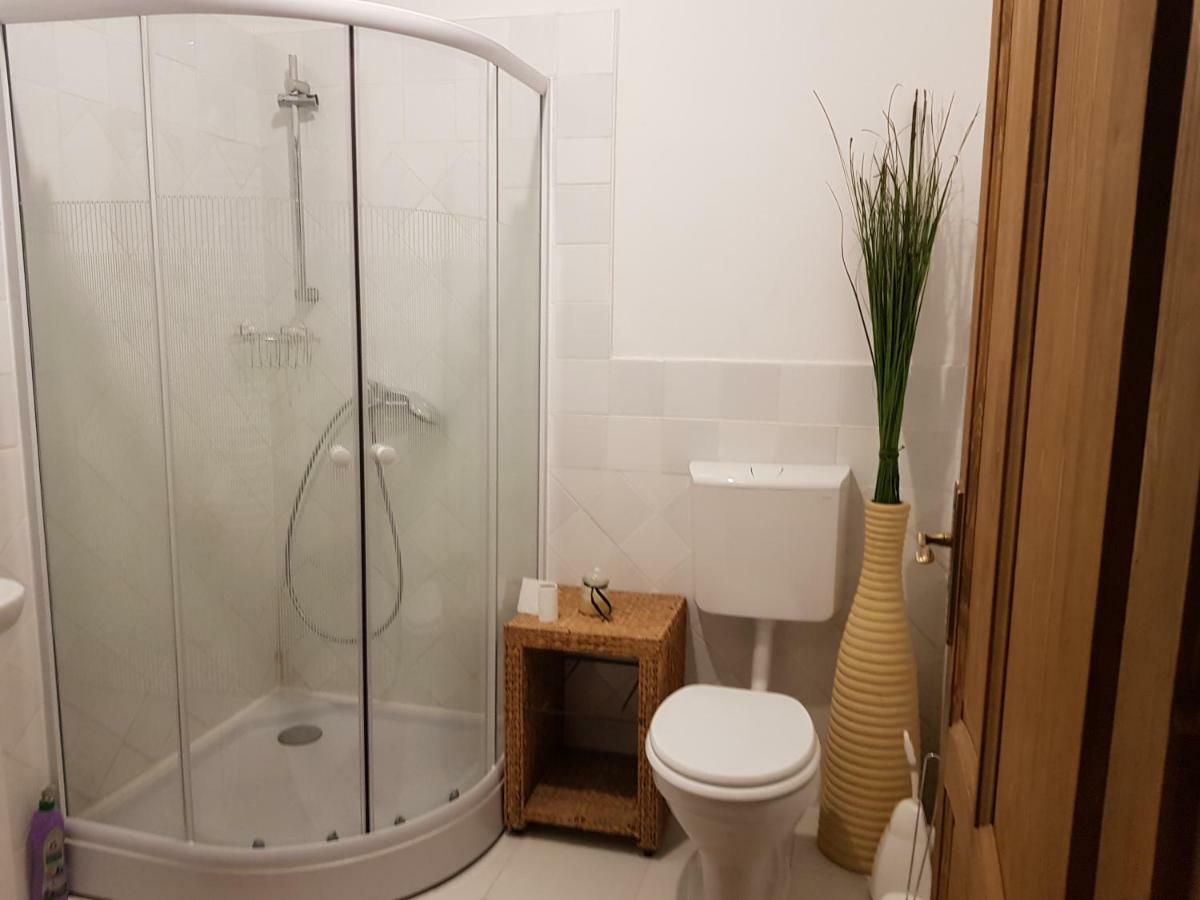 Barsonyberek Vendeghaz Bakony Hotell Jásd Exteriör bild