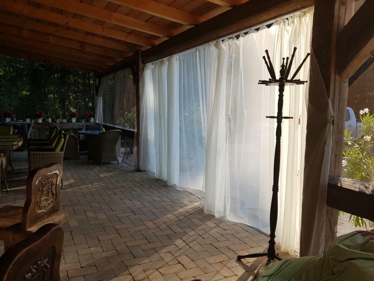 Barsonyberek Vendeghaz Bakony Hotell Jásd Exteriör bild